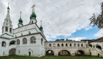 Михайло-Архангельский монастырь в Великом Устюге