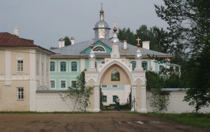 Павло-Обнорский монастырь: история и современность Павло-Обнорский монастырь: история и современность
