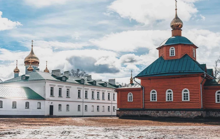 Никандрова пустынь: история и современность Никандрова пустынь: история и современность