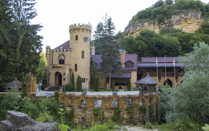 Замок Коварства И Любви
