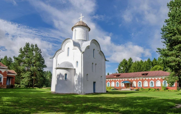 Перынский скит: история и красота природы Перынский скит: история и красота природы